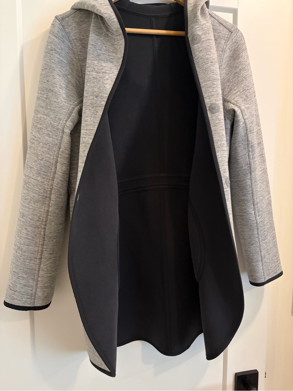 Lululemon Reversible Jacket - Picture 2 of 3